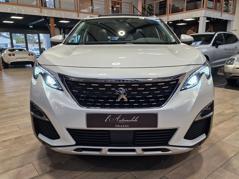 Peugeot 3008 1.2 PURETECH 130 ALLURE / TOIT PANORAMIQUE / COURROIE CHANGEE