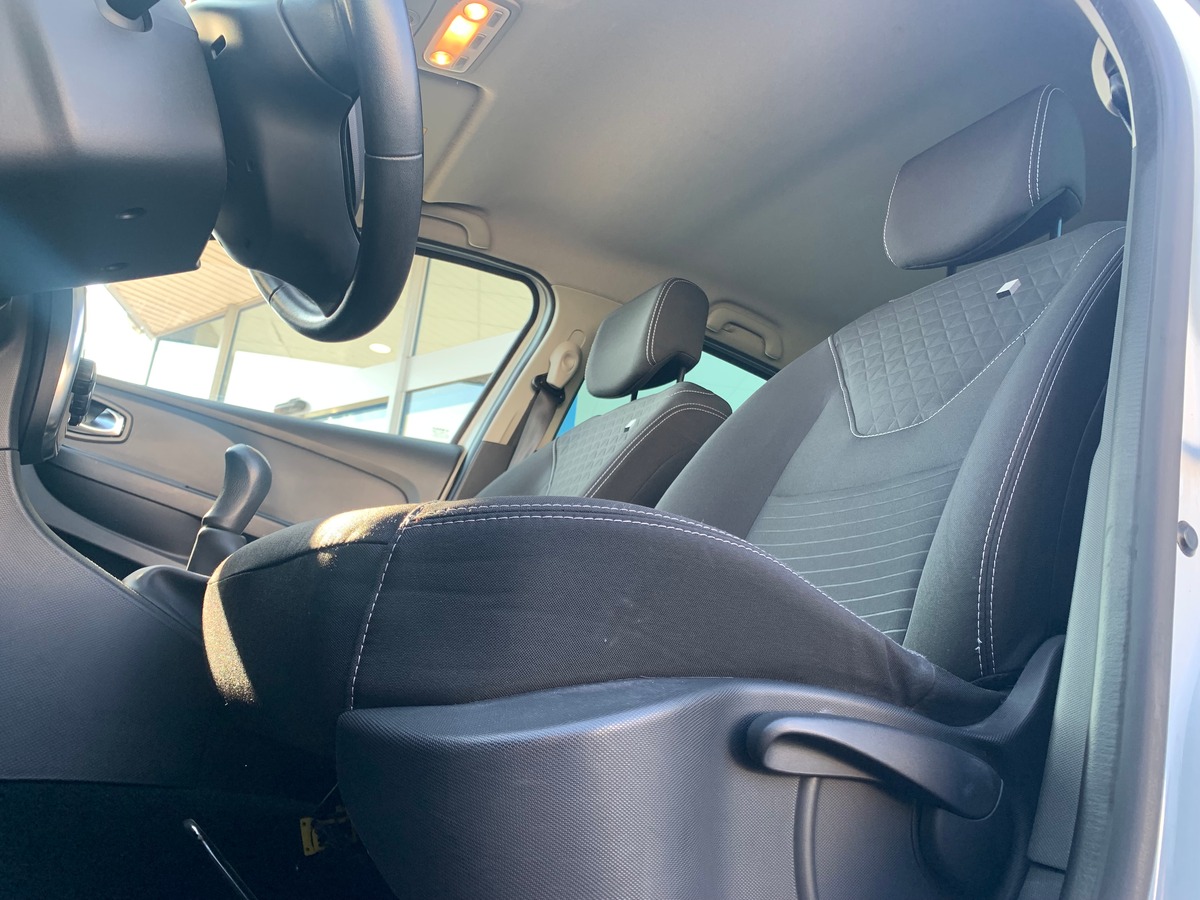 RENAULT Clio IV 75 chevaux | Limited | Caméra de recul | GPS | Bluetooth | Régulateur de vitesse