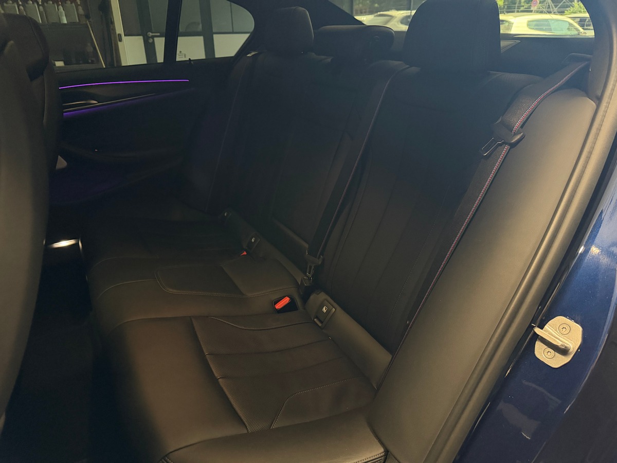 Bmw M5 compétition f90 lci phase 2 4.4 l v8 bi- turbo Bowers & Wilkins / Toit Ouvrant / Caméra 360°