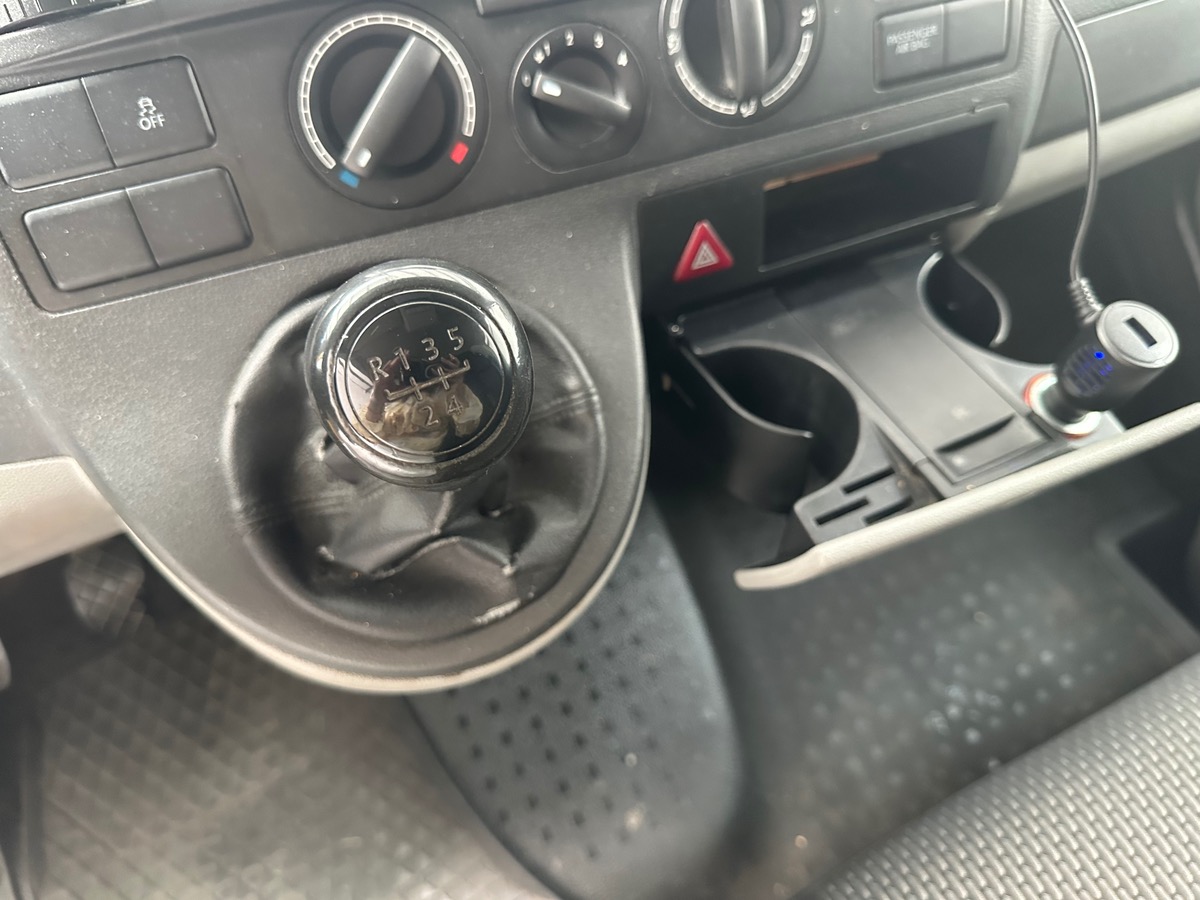 Volkswagen Transporter V 2.0 TDI 84cv L1H1