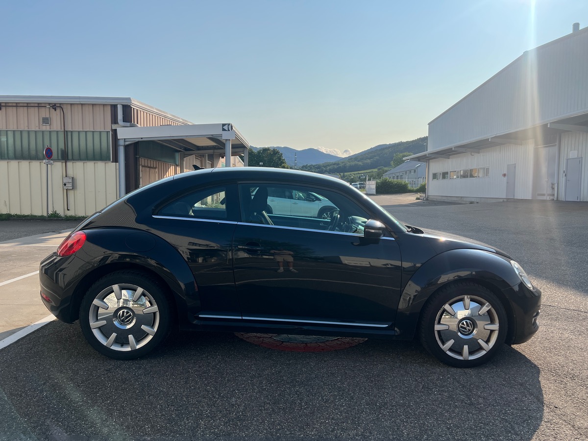 Volkswagen Beetle VINTAGE 1,2L  105cv, SUIVI COMPLET, GPS, SIEGES CHAUFFANTS