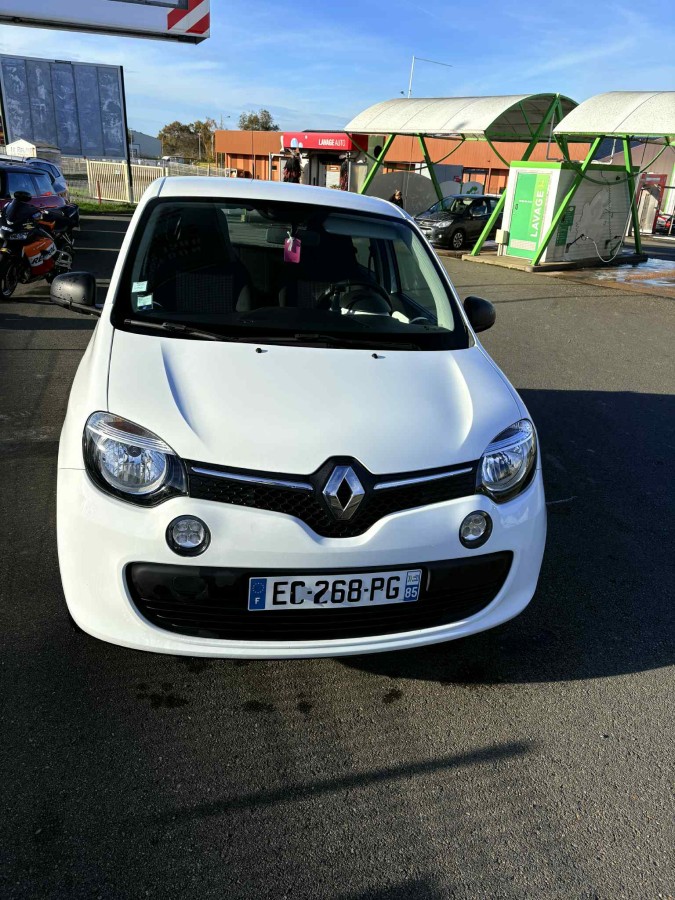 RENAULT Twingo 70 ch | III
