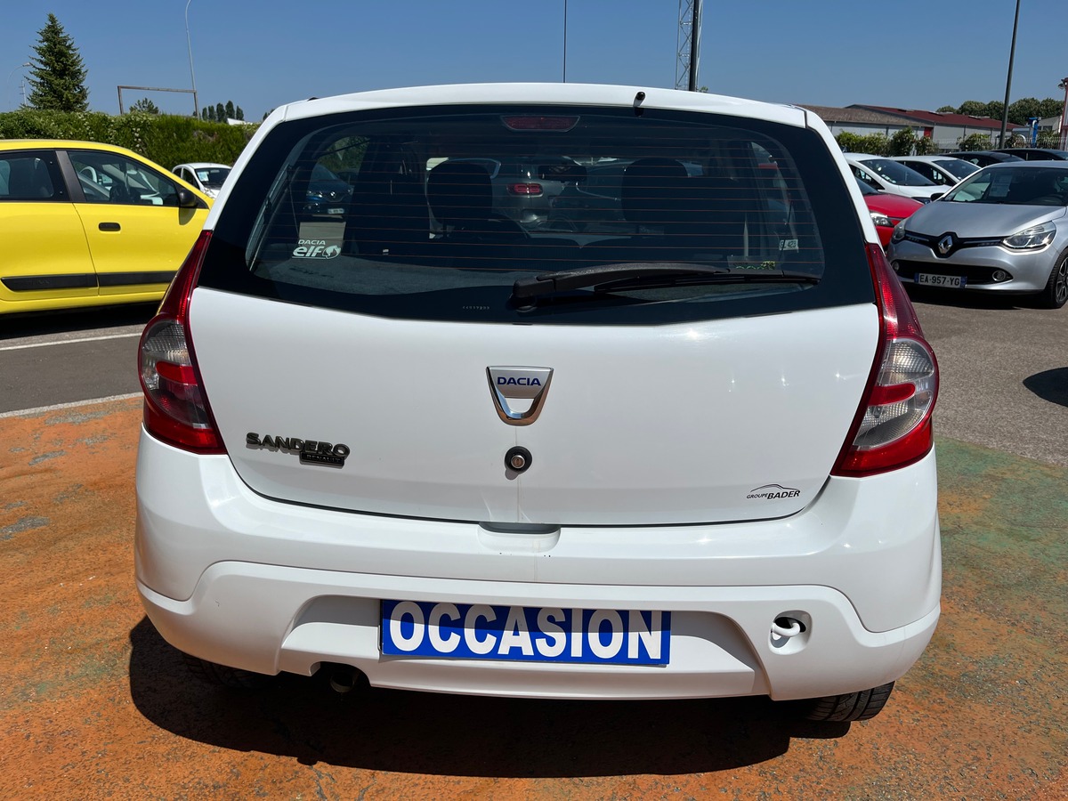 Dacia Sandero 1.4 MPI 75 CH ESSENCE GPL LAUREATE