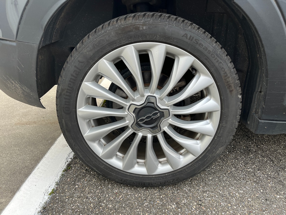 Fiat 500X 1.6 JTD 120ch LOUNGE, RADAR DE RECUL, GPS, REGULATEUR, LIMITEUR, FEUX AUTOMATIQUE