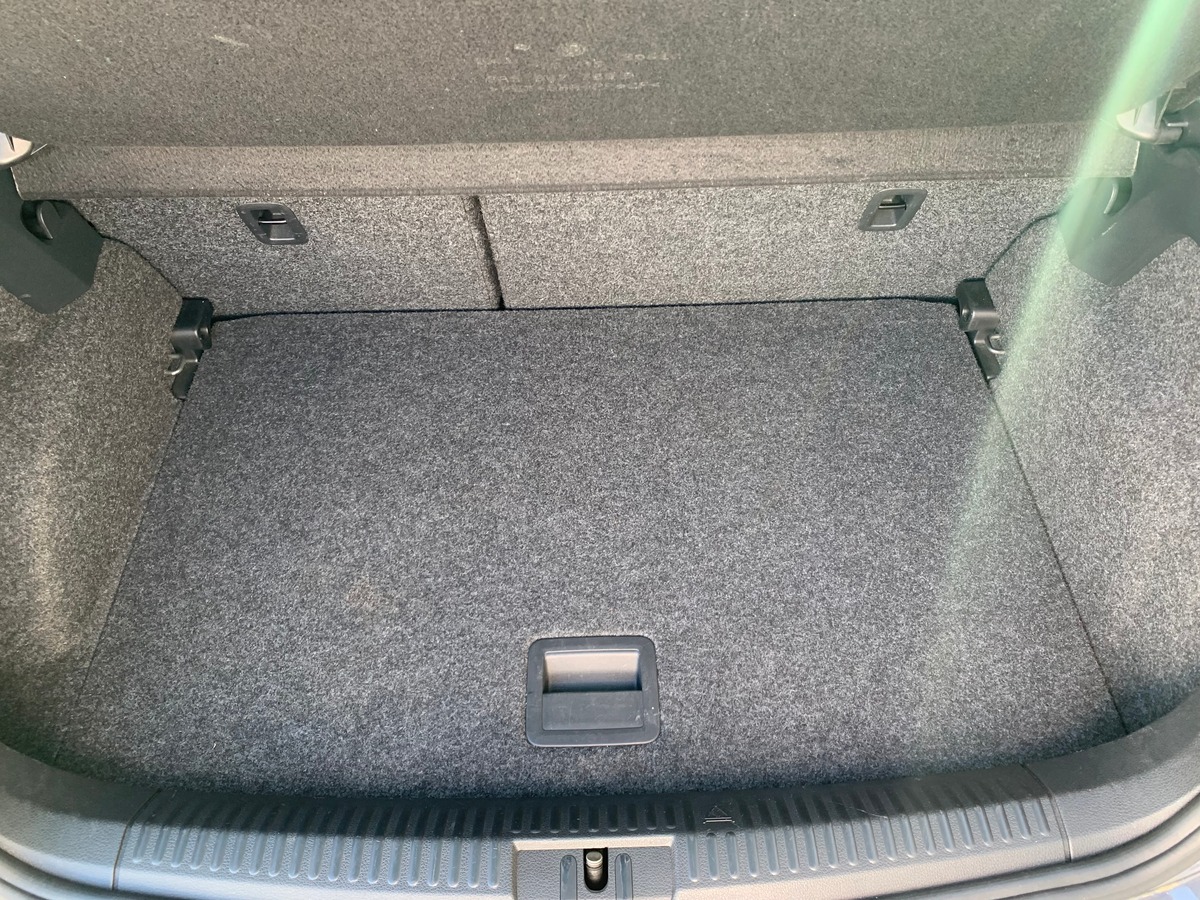 Volkswagen Polo 90 ch | Lounge | Mirror Link | Régulateur de vitesse | GPS | Radar avant et arriére