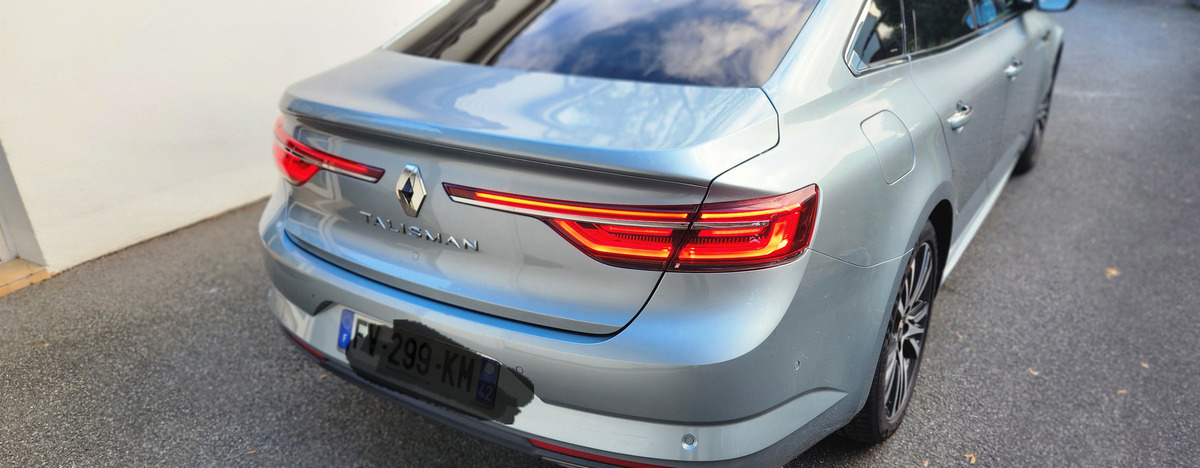 RENAULT Talisman 160 ch | Initiale Paris