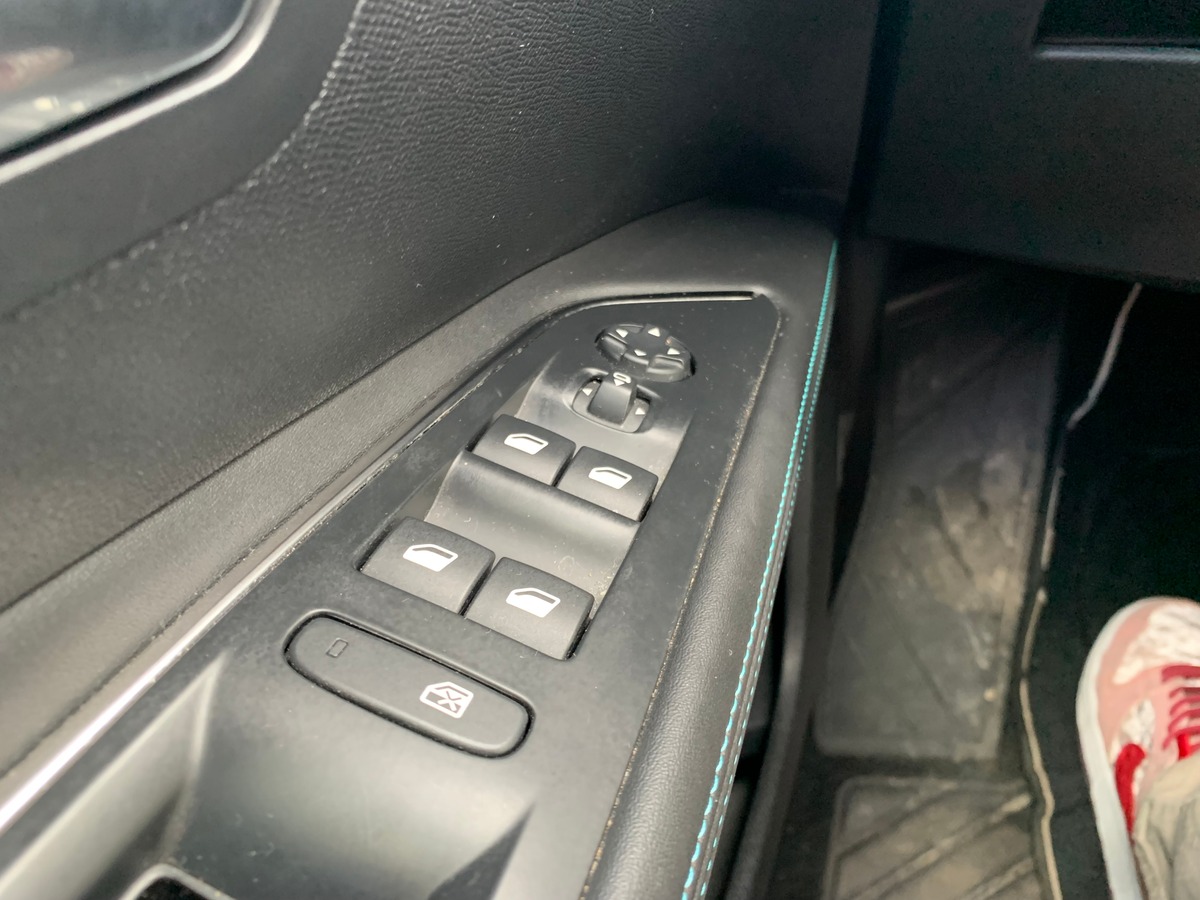 Peugeot 5008 130 ch | 7 Places | Allure Pack | Apple Car Play et Android Auto | Caméra de recul