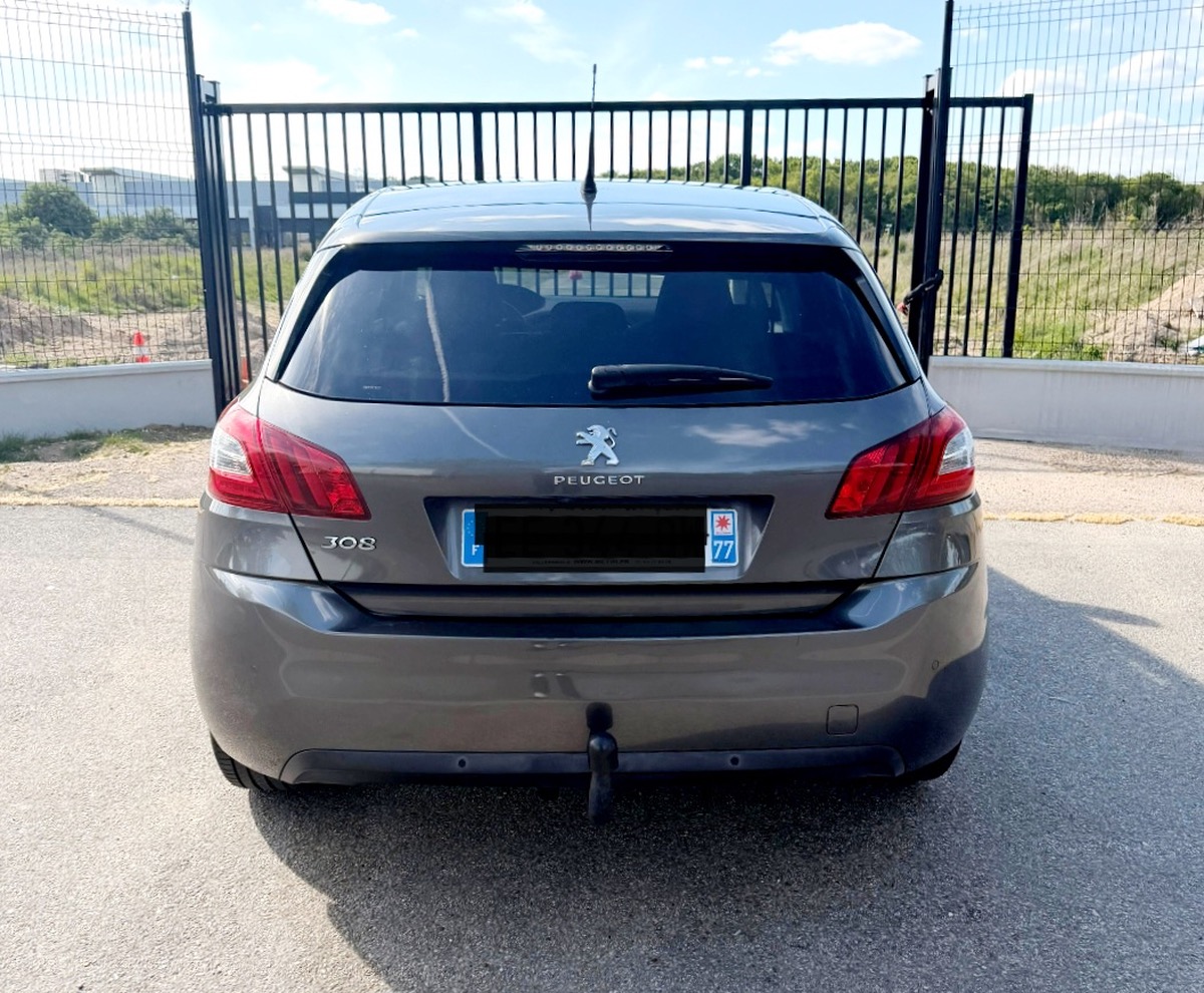 Peugeot 308 1.2 vti