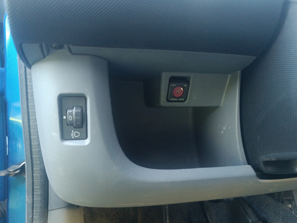 Toyota Aygo 1.0 VVT-I 68 CV VIRGIN RADIO