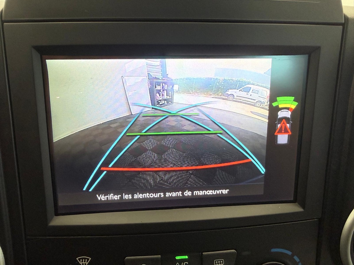 Citroën Berlingo 1.6 BlueHdi 100  SHINE  Première main