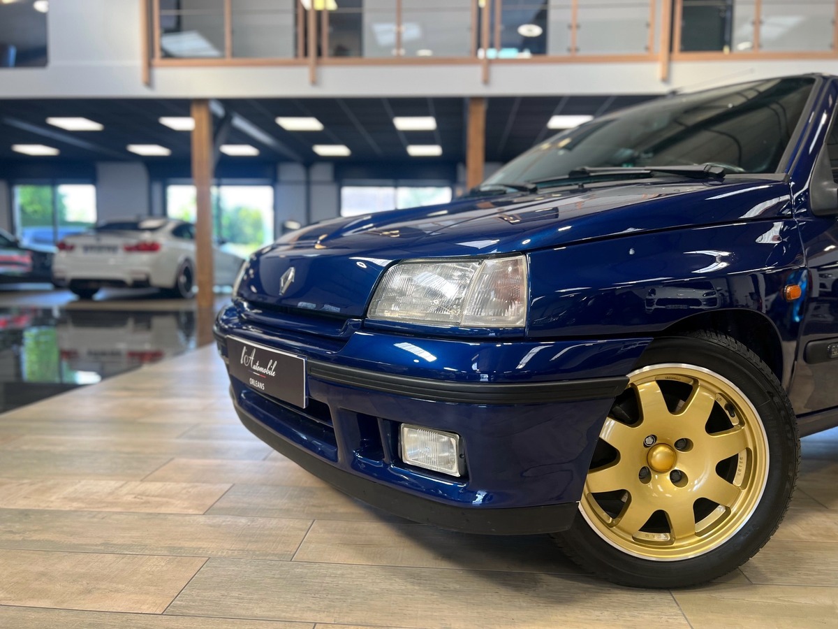 RENAULT Clio WILLIAMS II 2.0 150 + TOIT OUVRANT