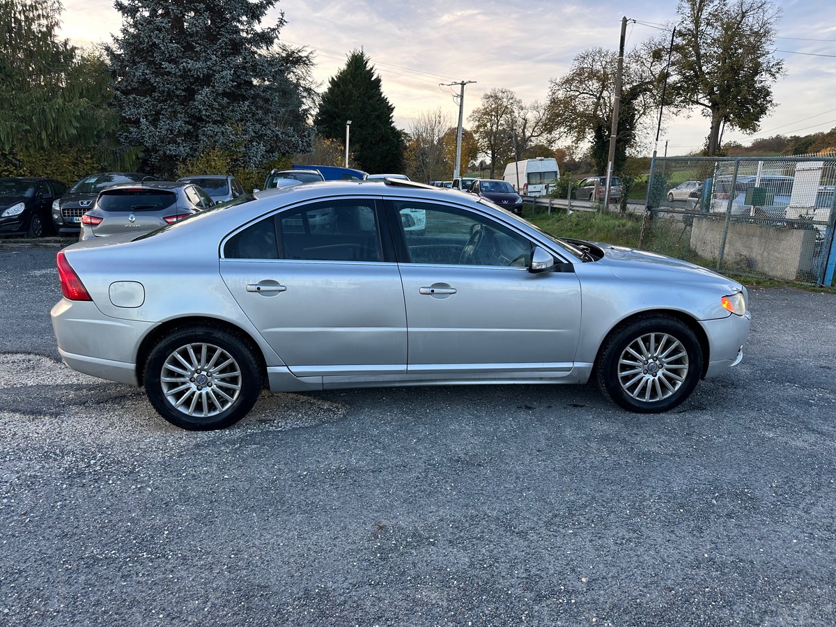 Volvo S80 2.4d 185cv