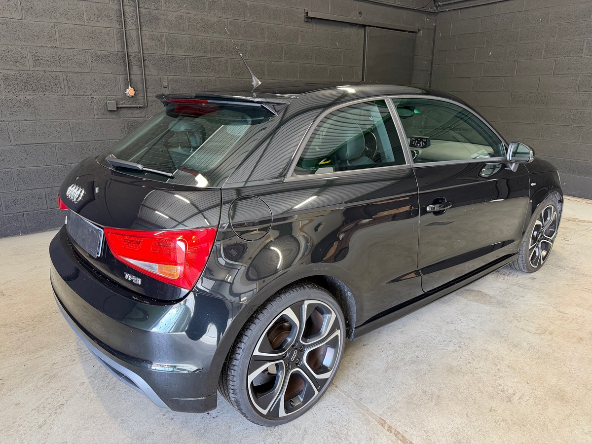 Audi A1 1.4 tfsi 185CH S line S tronic