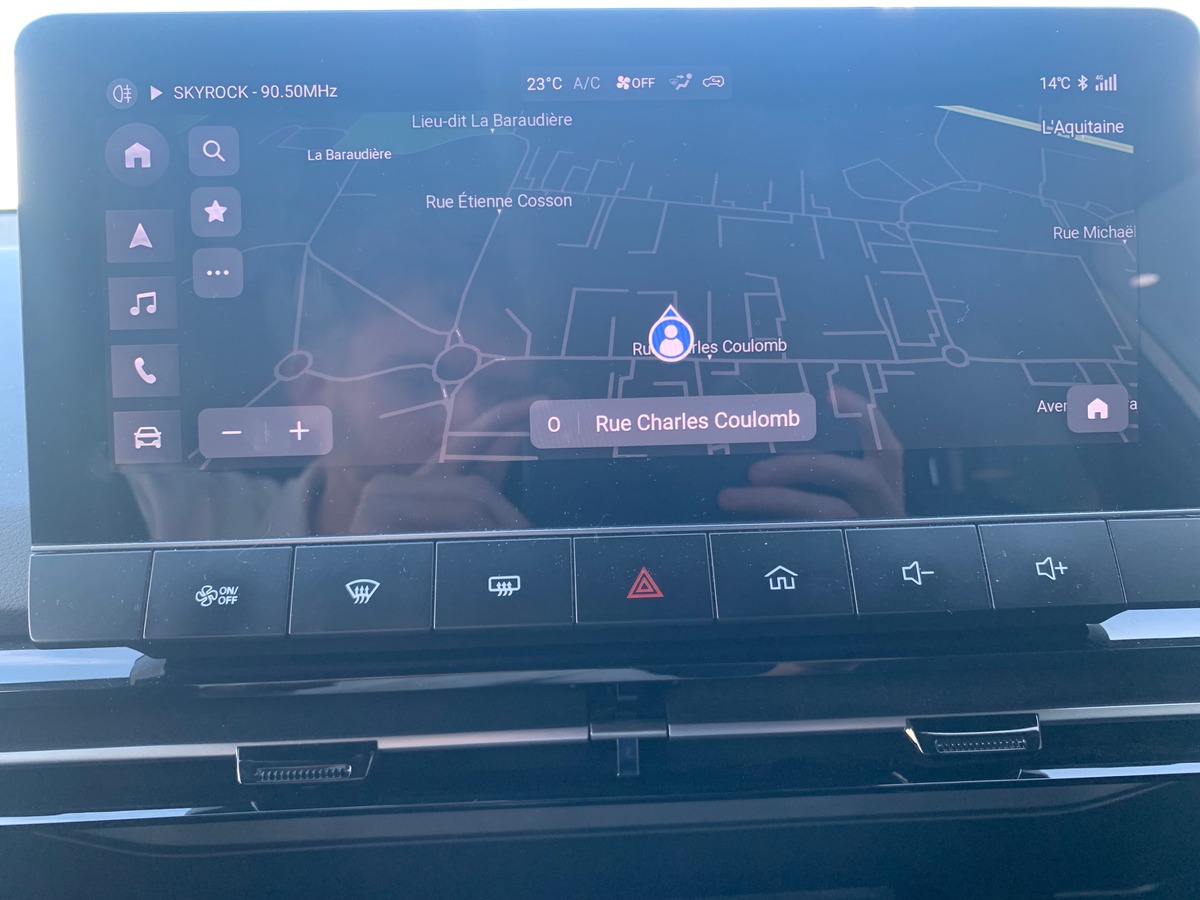 MG MG4 245 | 77 Kwh | Luxury | Apple car Play | Caméra | Siéges chauffants | Régulateur adaptatif