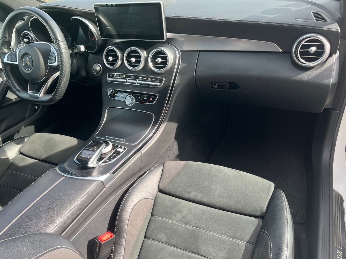 Mercedes-Benz Classe C 156 chevaux | AMG LINE | Caméra recul | Apple car play | Sièges électrique