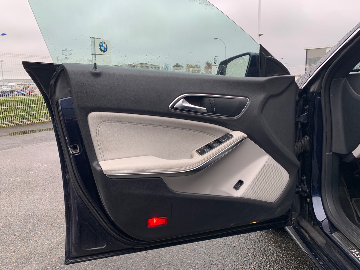 Mercedes-Benz CLA Shooting Brake 122 ch | 180 | Sensation | Cuir | GPS | Caméra recul | Phares LED