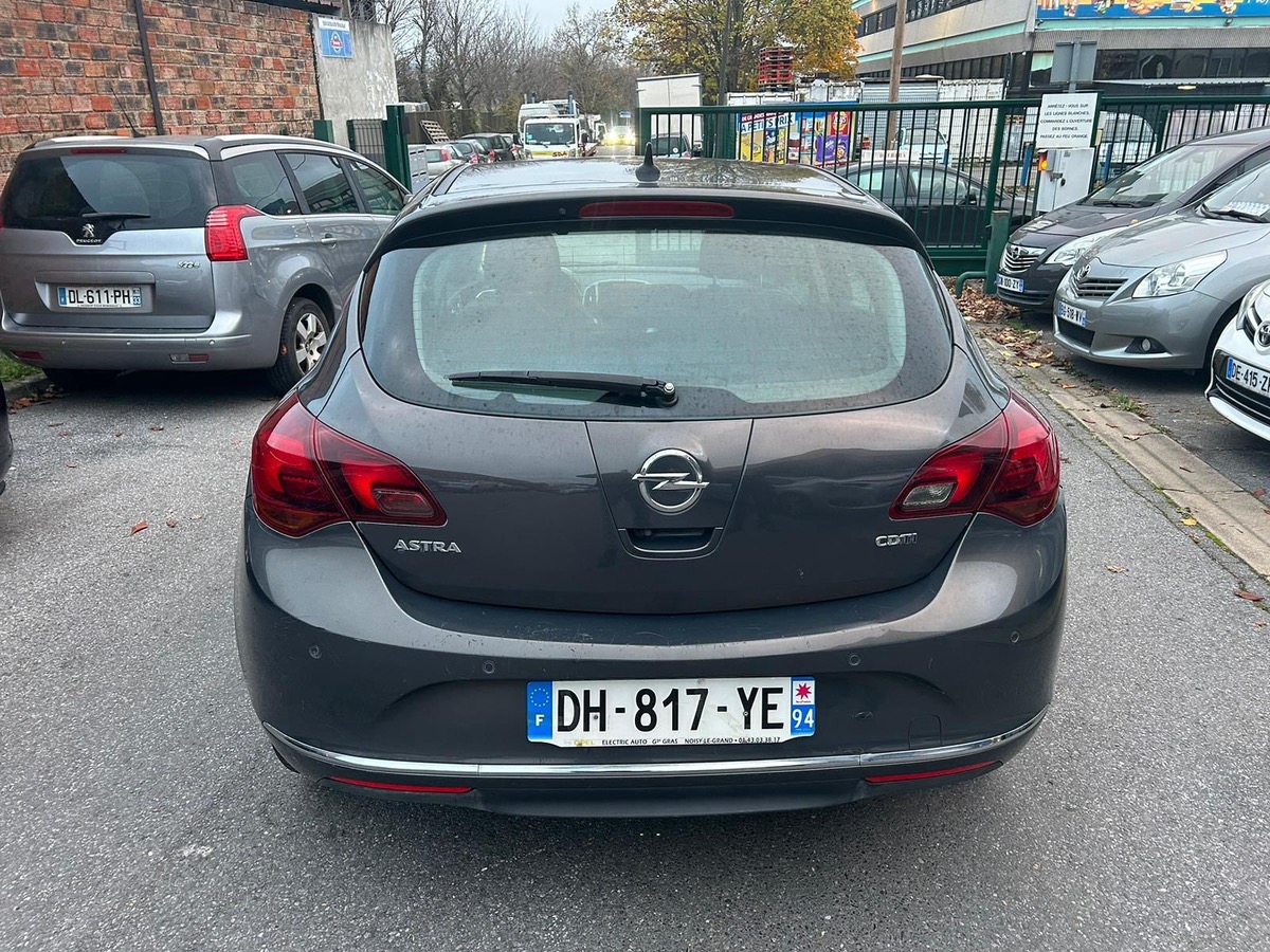 Opel Astra 1.6 CDTI 136 CV cosmo 1er main 4XSan frai CB