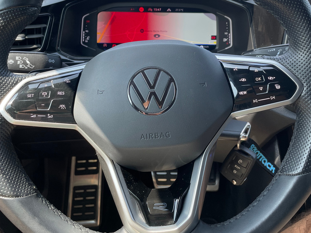 Volkswagen T-Roc 1.5 tsi r-line black edition dsg7