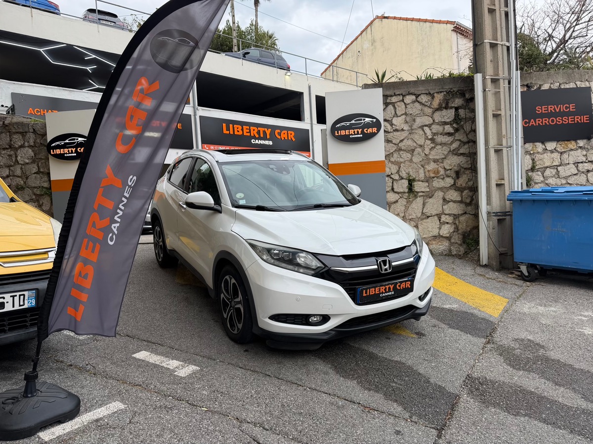 Honda HR-V 1.6 DTEC 120 CV / Toit Panoramique / Attelage / Phase 2/ GPS / Exclusive