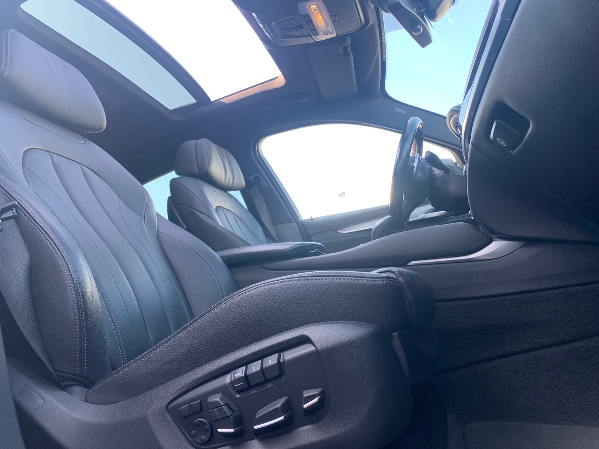 Bmw X6 380 | M | Toit ouvrant | Harman Kardon | Régulateur vitesse adaptatif | Attelage électrique