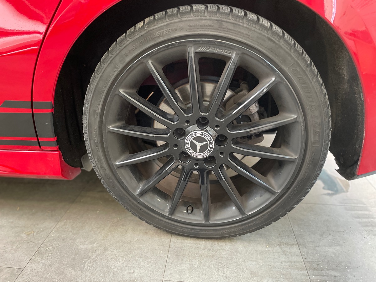 Mercedes-Benz Classe A 180 d 116ch AMG Line 7G-DCT BVM