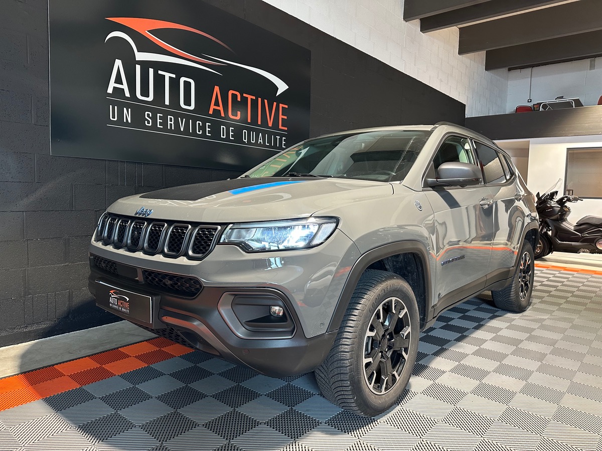 Jeep Compass phase 2 hybrid rechargeable 1.3 16v 240 Plug TRAIL RATED