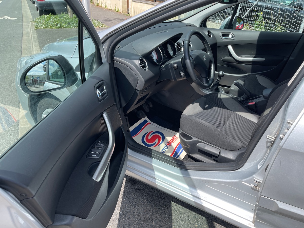 Peugeot 308 1.6 HDI 112 ACTIVE