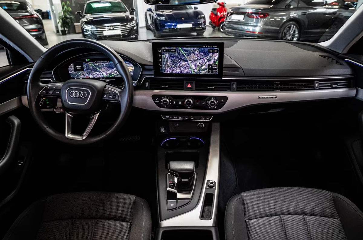 Audi A4 Allroad V 40 TDI 204ch Design quattro S tronic 7 Attelage Phares LED matrix