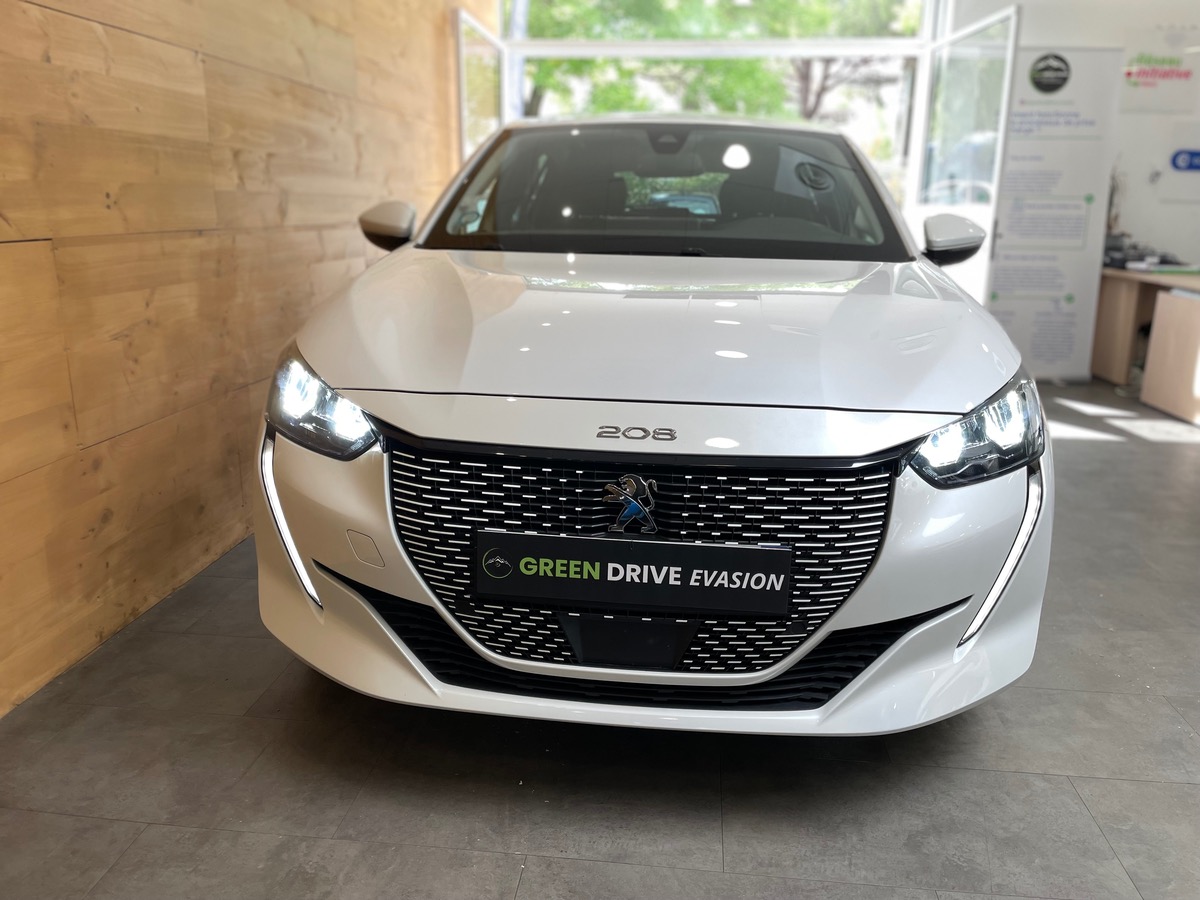 Peugeot 208 II e-208 136ch Allure Pack