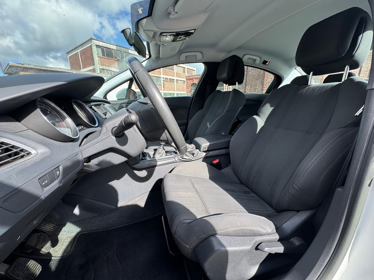 Peugeot 508 1.6 e-HDi 115 Access-Distribution neuve-Garantie