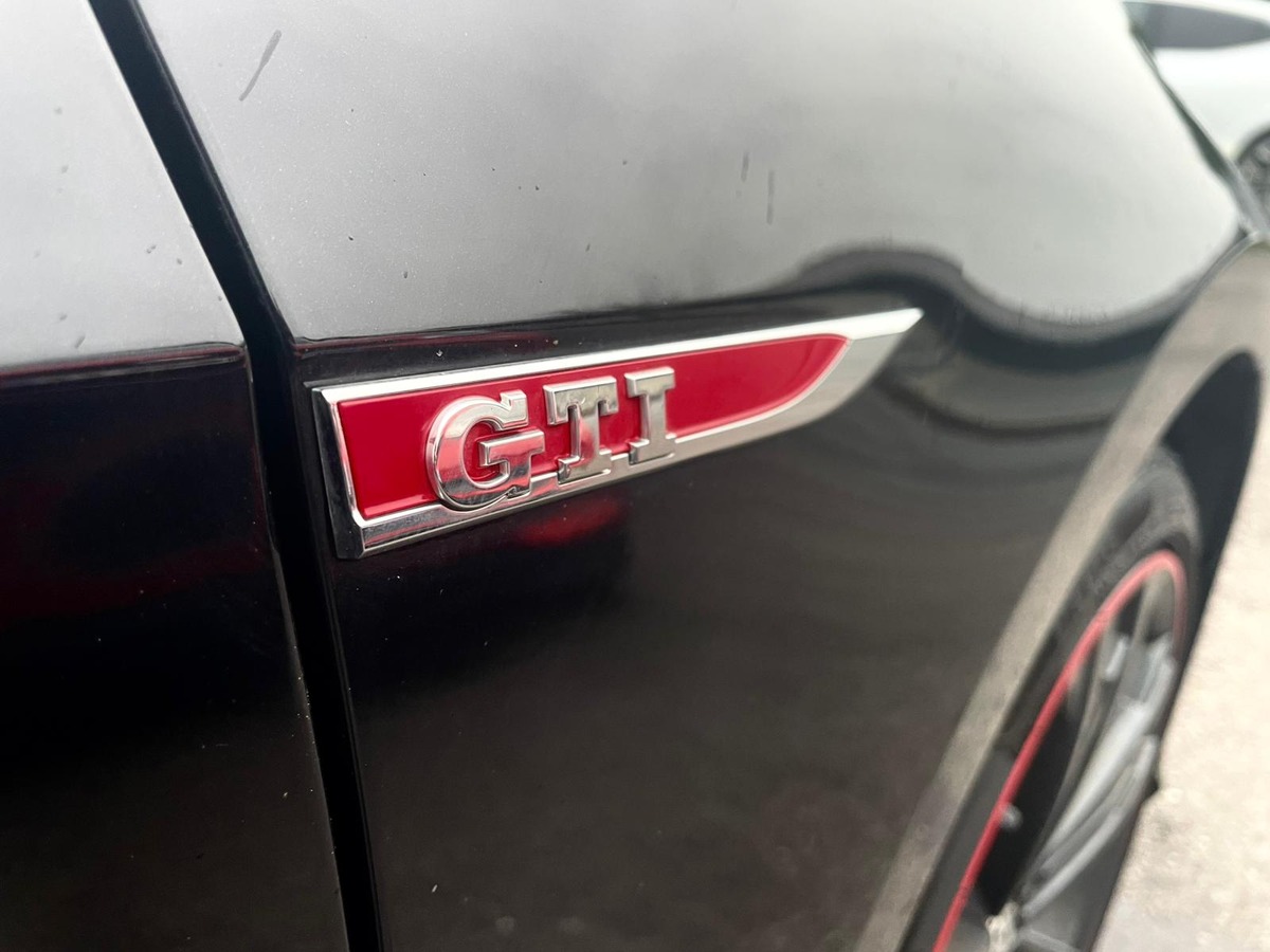 Volkswagen Golf 7.5 GTI PERFORMANCE 2.0 TSI 245  DSG7 5P