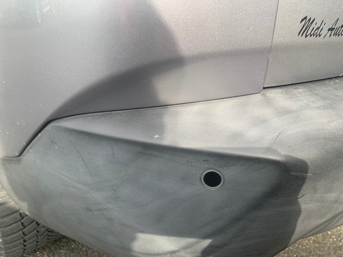Peugeot 2008 100 ch | Style | Régulateur de vitesse | GPS | Bluetooth | Radar arriére | Barres toit