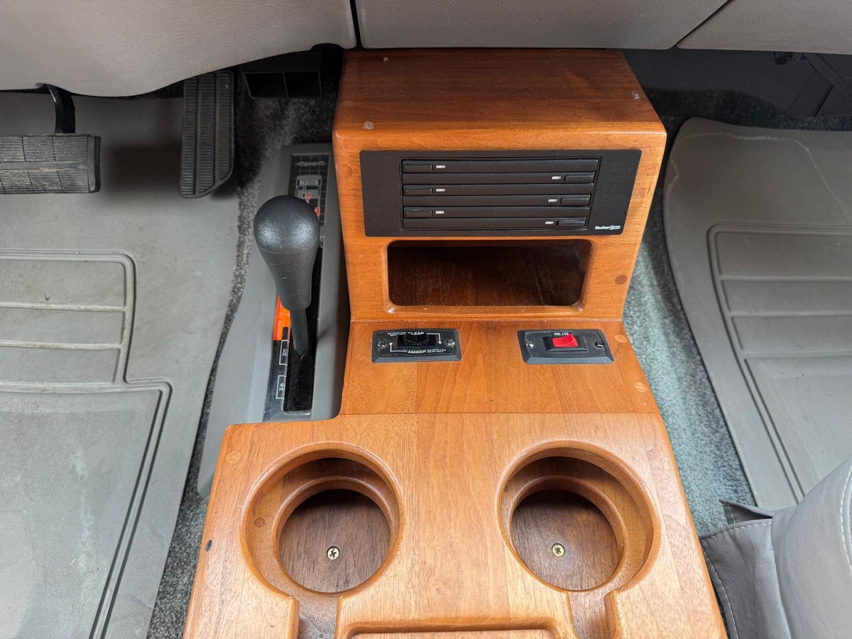 Chevrolet Suburban STARCRAFT 1500 5.7 V8 250cv 7 places