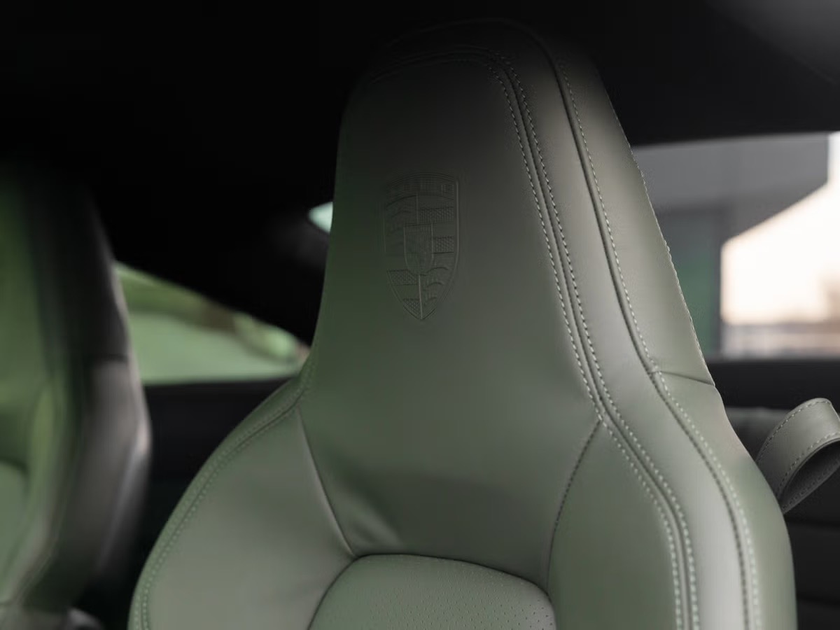 Porsche 911 GT3 Touring Pack 992.2 MALUS INCLUS