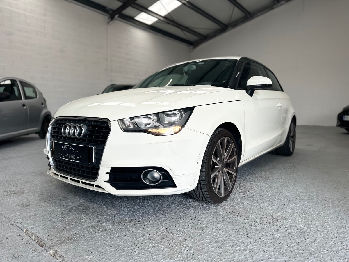 Audi A1 1.4 TFSI 122 AMBITION LUXE S TRONIC