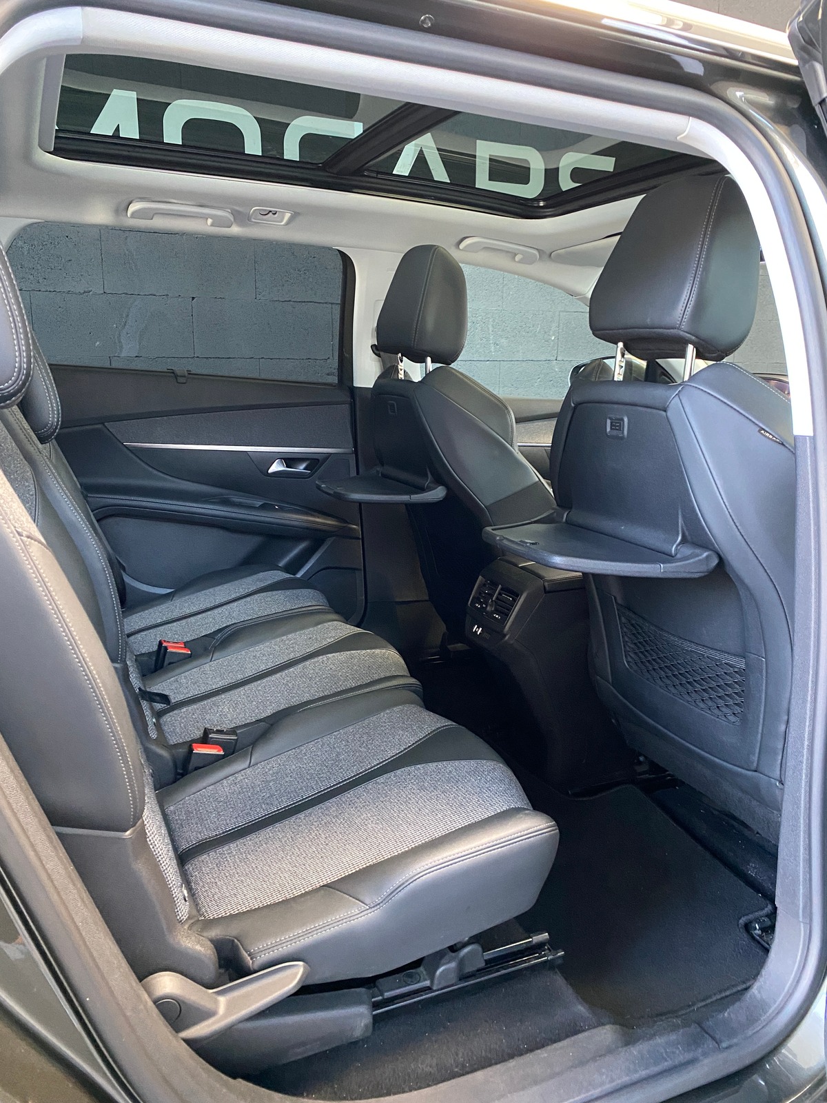Peugeot 5008 2.0 HDi 180 ALLURE EAT 8