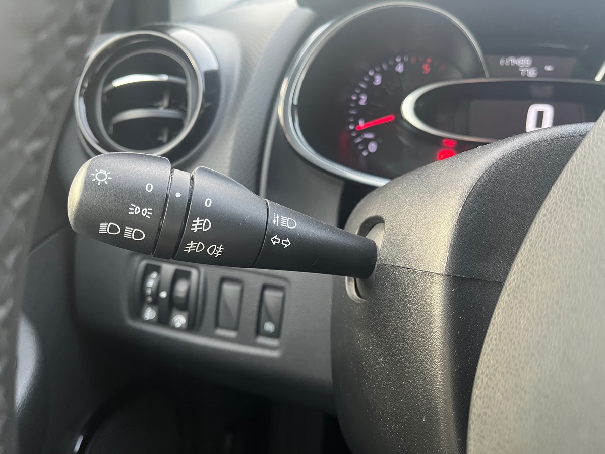 RENAULT Clio Estate 1.5 DCI 90ch Business, Courroie de distribution OK, Attelage, GPS, radars AR