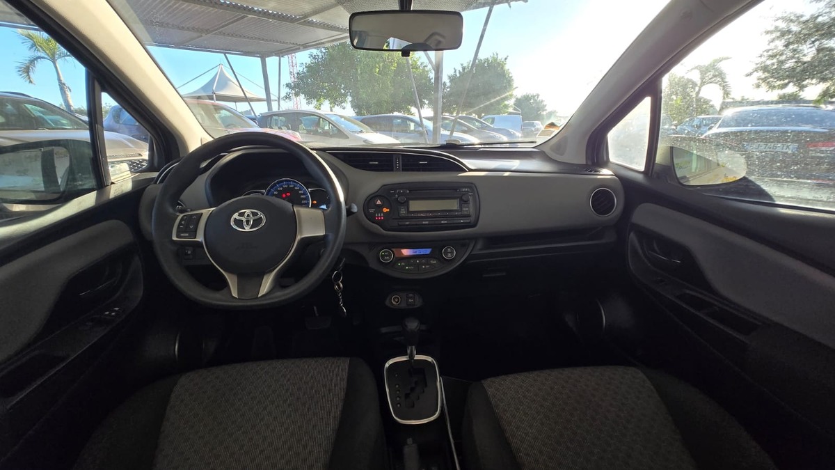 Toyota Yaris hybride VENDU EN ETAT SPORT AUTO