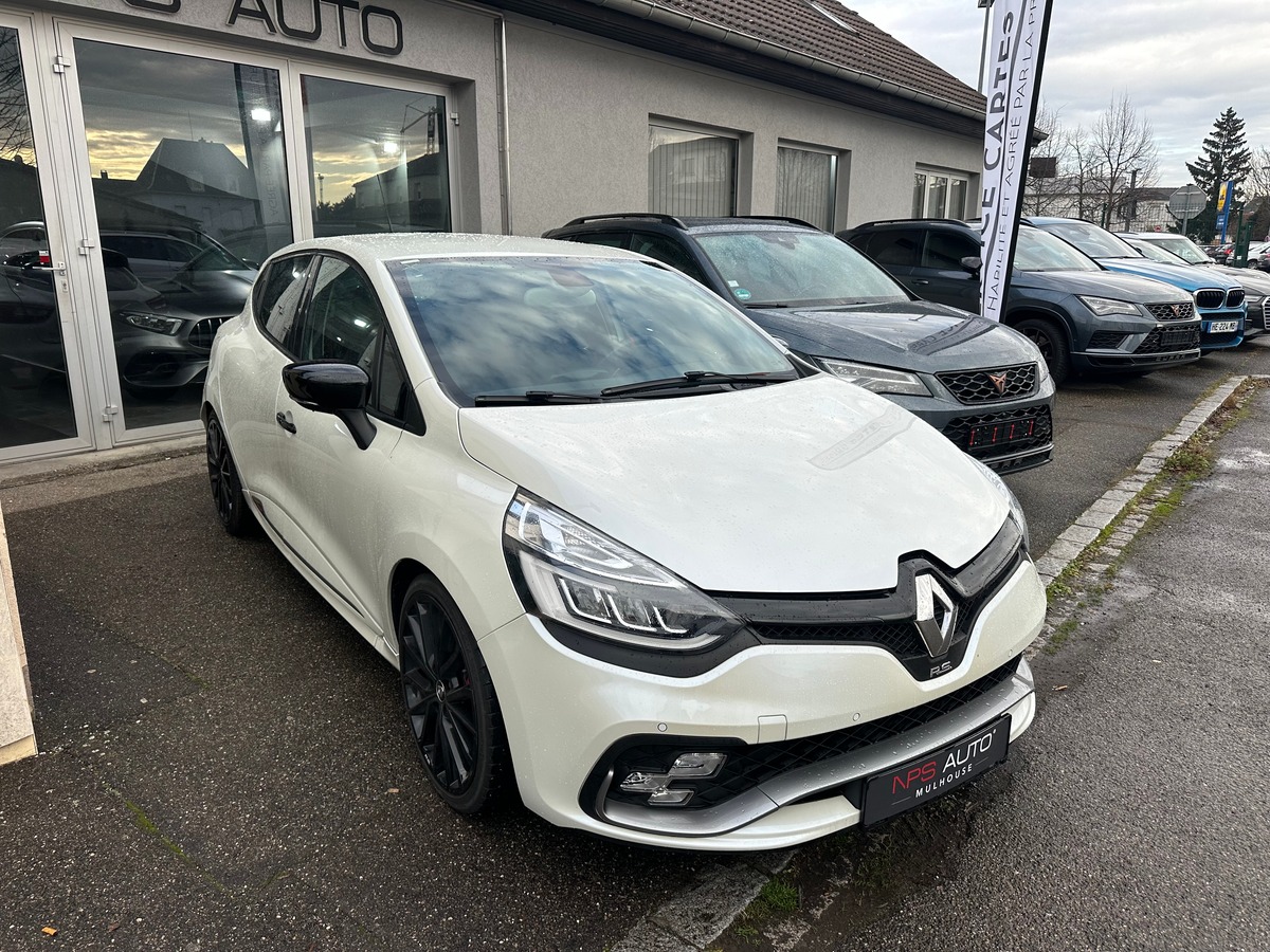 RENAULT Clio RS Trophy 220 ch