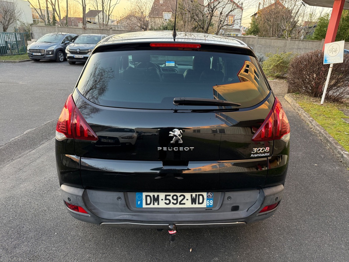 Peugeot 3008 1.6 e-HDI 115 CV allure en 4X carte bleu