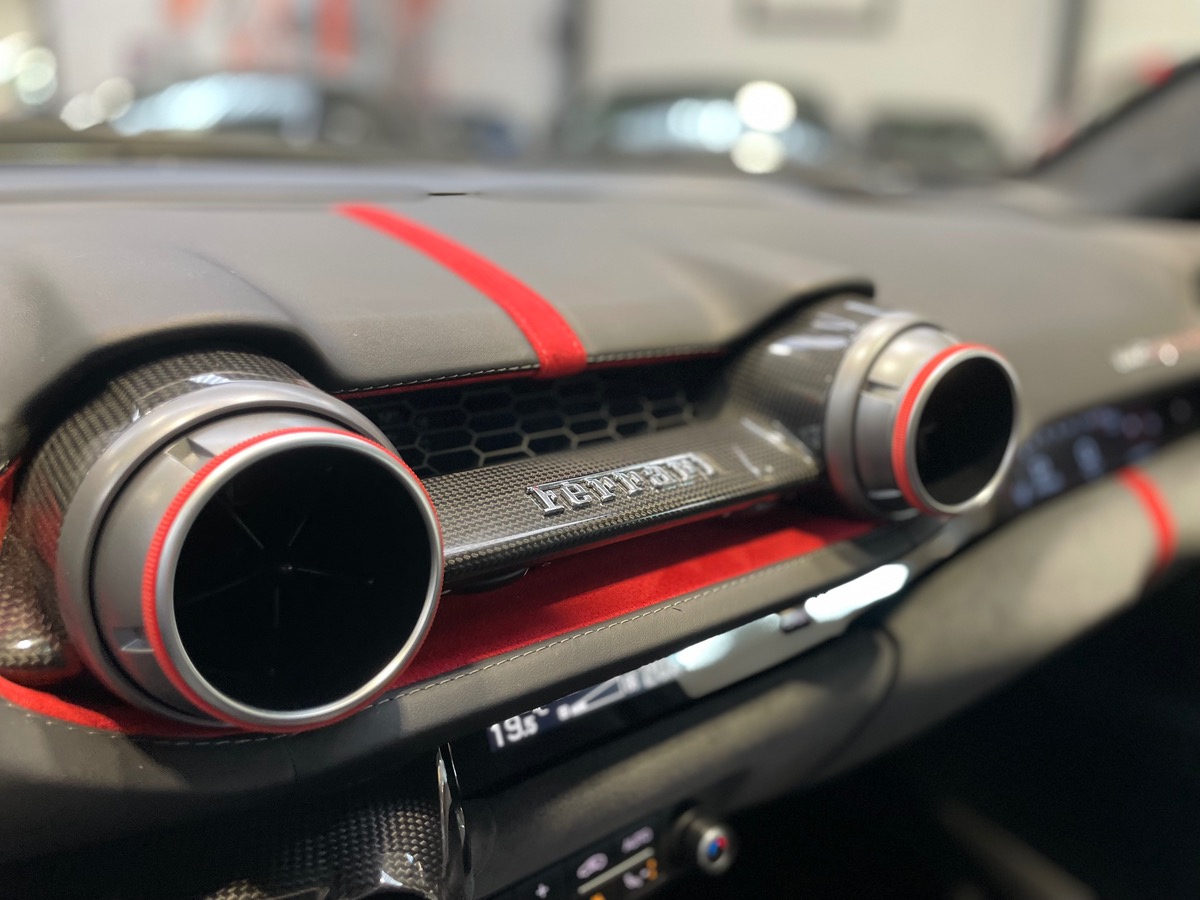 Ferrari 812 SUPERFAST 6.5 V12 800CV - FRANCAISE 