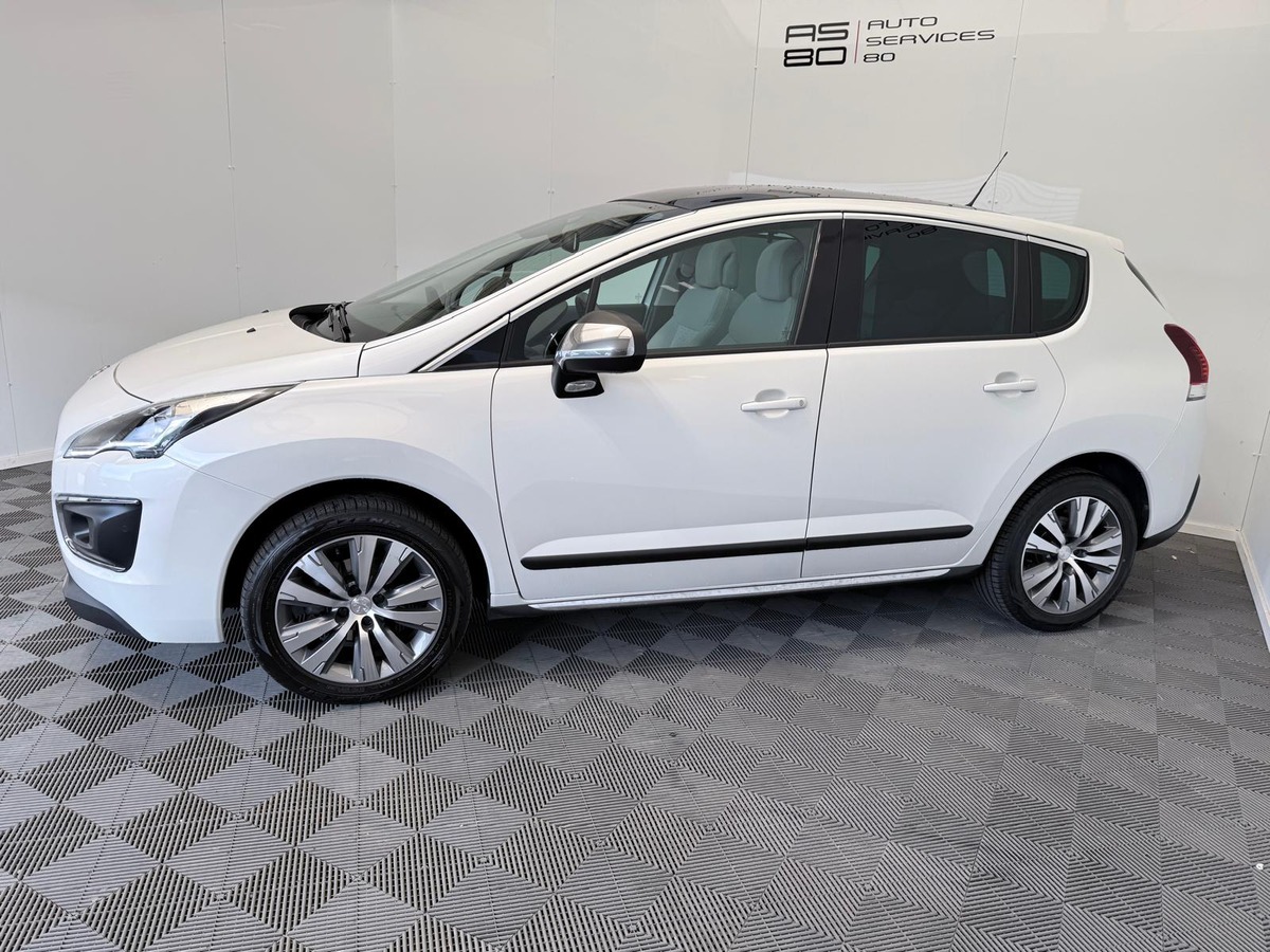 Peugeot 3008 1.6 HDI 115  ALLURE Première main