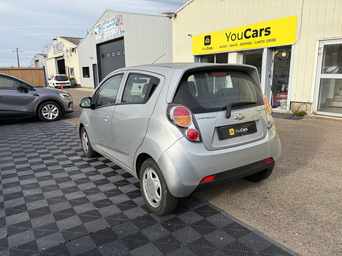 Chevrolet Spark Phase 2 1.0 68 cv IDÉAL JEUNE PERMIS - CLIMATISATION - PRISE USB