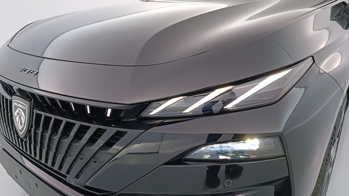 Peugeot 308 130 ch | GT Exclusive | PLUSIEURS COLORIS DISPONIBLE | Caméra recul | Apple car Play