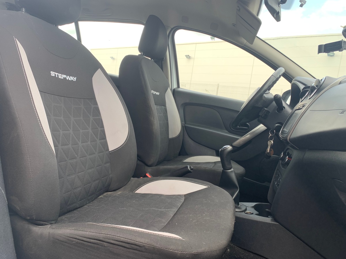 Dacia Sandero Stepway 90 ch | Roue de secours + cric | Aide stationnement Arrière | GPS | Bluetooth