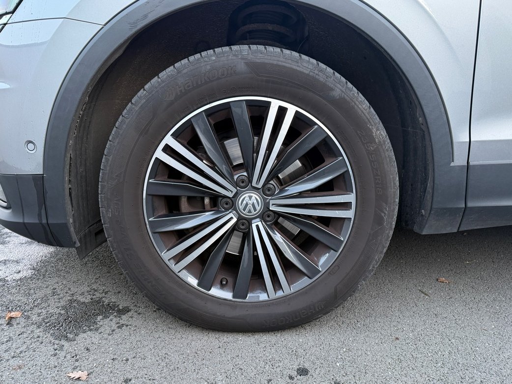 Volkswagen Tiguan 2.0 tdi 150 cv Édition Carat 7 places