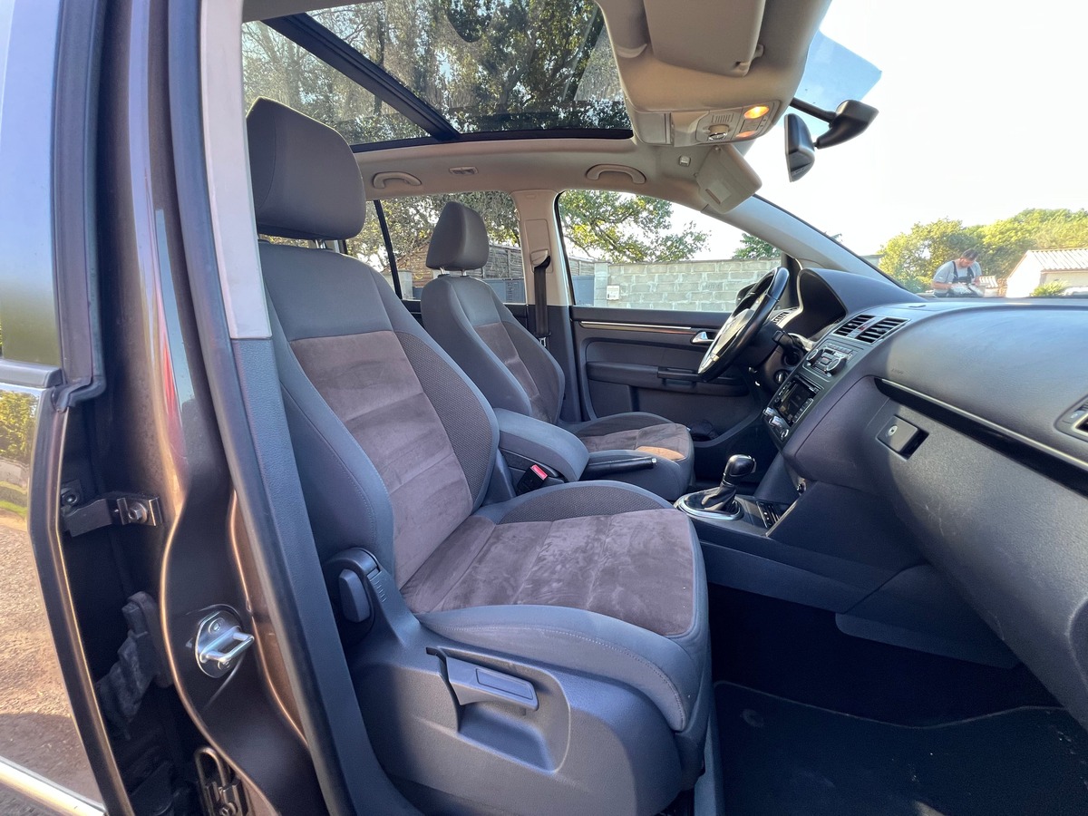 Volkswagen Touran 1.6 TDI 105 ch DSG7 - HISTORIQUE COMPLET