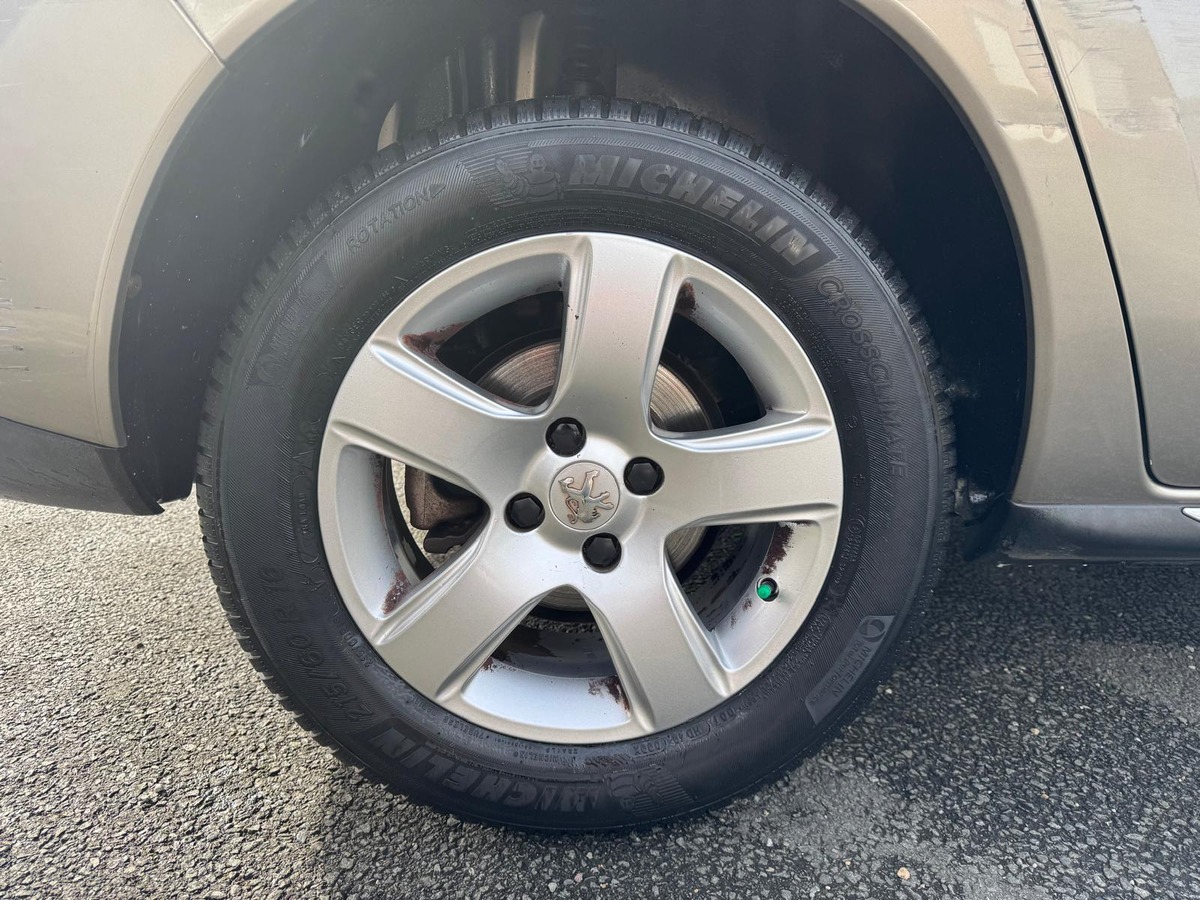 Peugeot 3008 1.6 HDi Allure - Révisé - Garantie