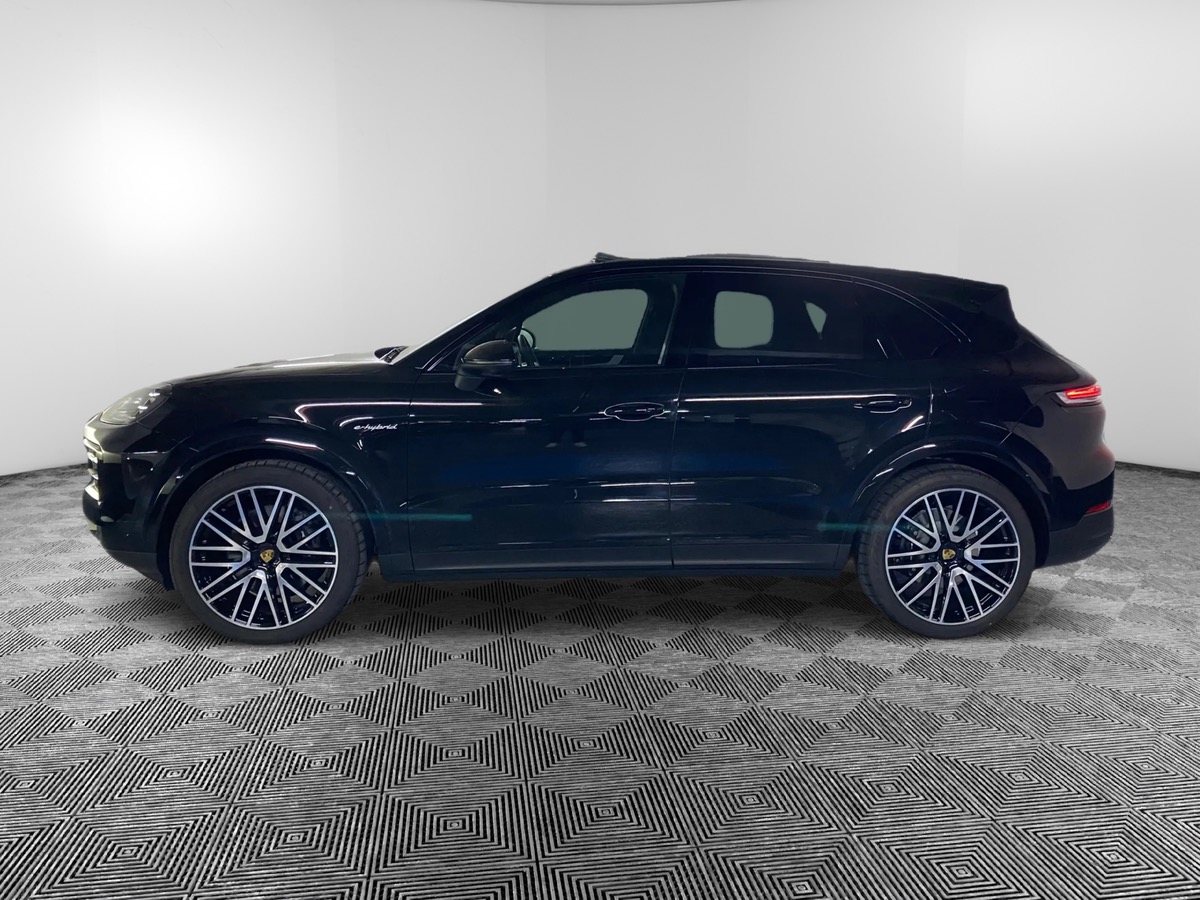Porsche Cayenne 2024 E-Hybrid 470ch État Neuf