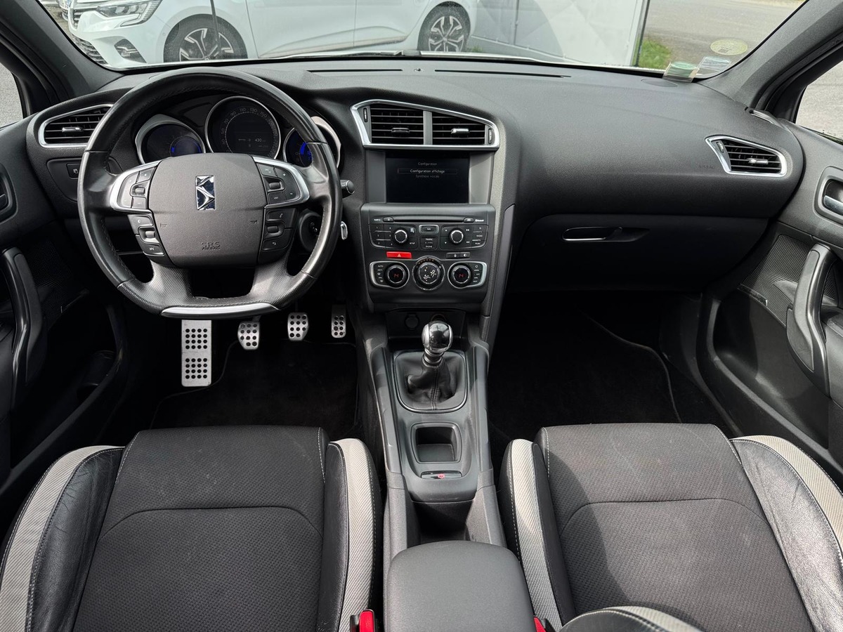 Citroën DS4 2.0L HDI 136 Electro shot BVM6
